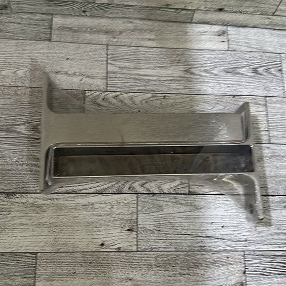 Ikea EKBY BJARNUM 7.5” shelf brackets new - Picture 3 of 3